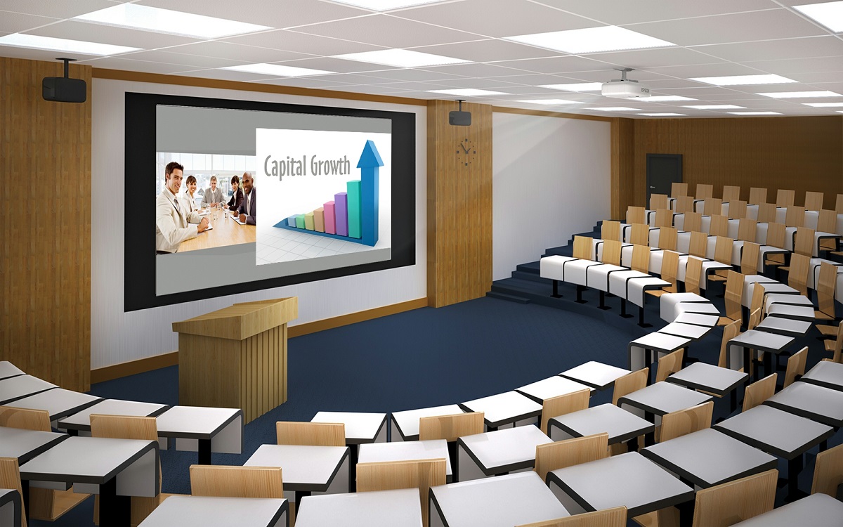 Máy chiếu Epson cho hội trường – giải pháp trình chiếu quy mô lớn và ổn định